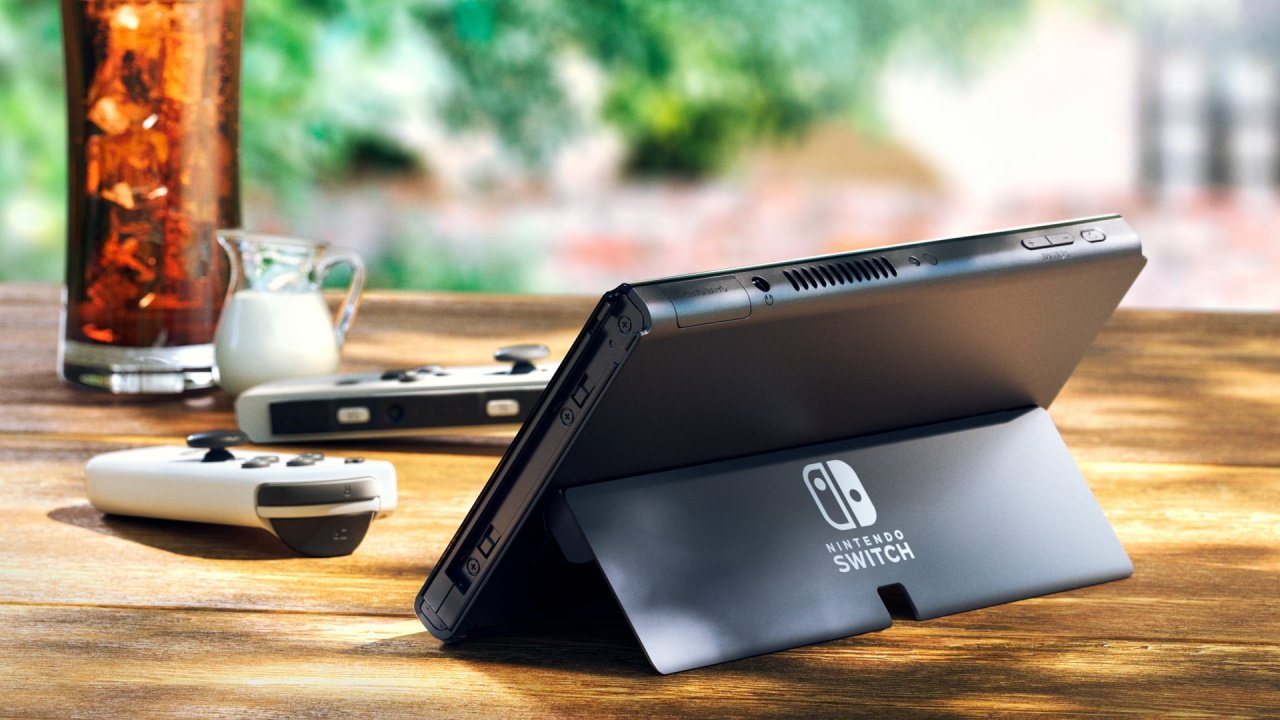 Nintendo Switch OLED differences should you buy it