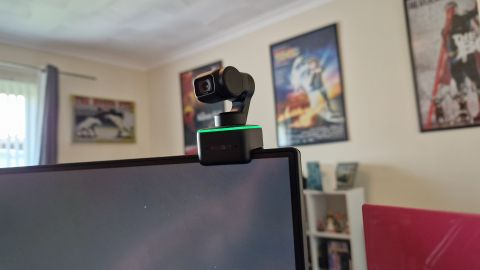 Avis sur la webcam Insta360 Link : "Une webcam 4K aussi polyvalente qu'adorable"- img