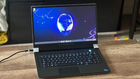 Critique de l'Alienware x15 R2 : "Une machine puissante enveloppée dans le luxe"- img