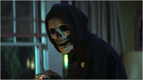 Fear Street Part 1 : 1994 Critique du film : "Le nouveau film d'horreur de Netflix est un slasher amusant qui revient sur le devant de la scène.- img