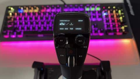Turtle Beach VelocityOne flight stick : essai : Un nombre surprenant de fonctionnalités et de sifflets- img