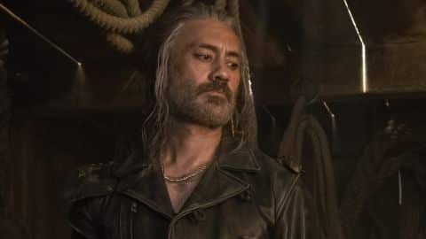 Notre drapeau signifie la mort : critique de la saison 2 : "La comédie pirate de Taika Waititi trouve son rythme de croisière.- img