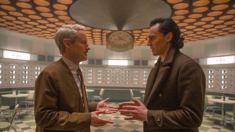 Critique de la saison 2 de Loki : La saison 2 de Loki : "Beaucoup de plaisir, même si elle s'oriente vers des thèmes plus familiers de Marvel"- img