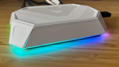 Revue de la station d'accueil JSAUX RGB : "amusante et tape-à-l'œil avec quelques aspérités"- img