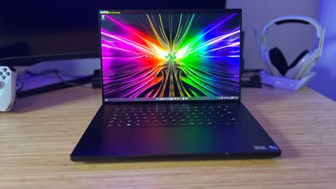 Critique du Razer Blade 16 : "un kit de luxe pour ceux qui peuvent se l'offrir".- img