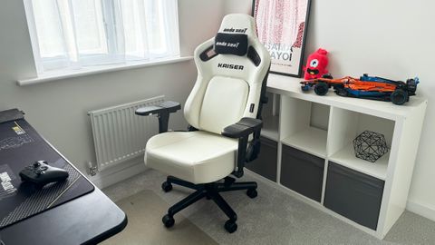 AndaSeat Kaiser 4 : essai : "Vous devriez vous asseoir ailleurs ?- img