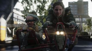 Le créateur de Star Wars : Skeleton Crew, Jon Watts, révèle le conseil parfait que le réalisateur des Goonies, Richard Donner, lui a donné pour le casting des enfants acteurs : "Il faut choisir les enfants en fonction de ce qu'ils sont. - img